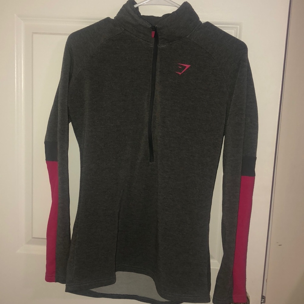 GymShark Women’s zip up
